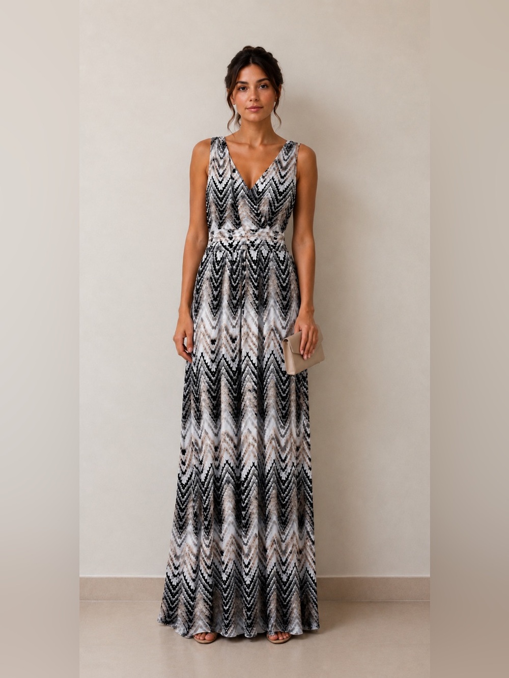Design history Black & Cream Chevron V-Neck Maxi dress size XS women casual new